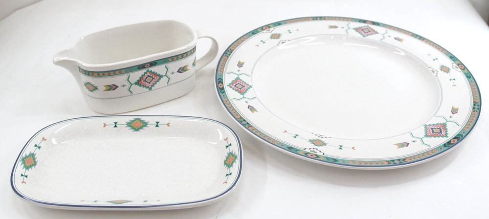Studio Nova Adirondack 3 Piece Dinner plate, Gravy Boat, Underplate